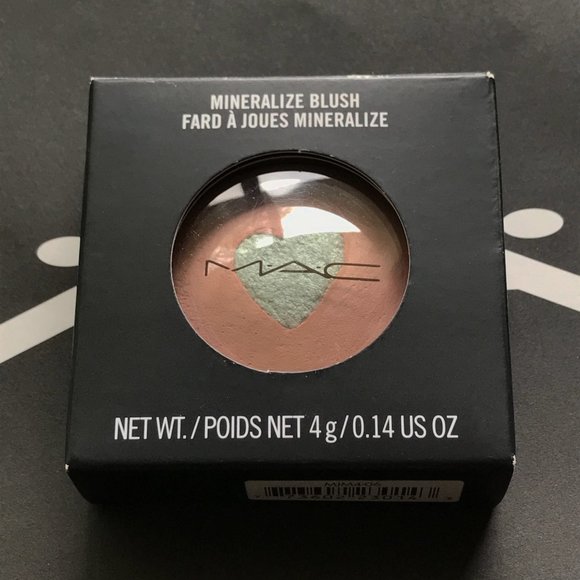 MAC Mineralize Blush Miss Behave π§‘π€ - Picture 3 of 4